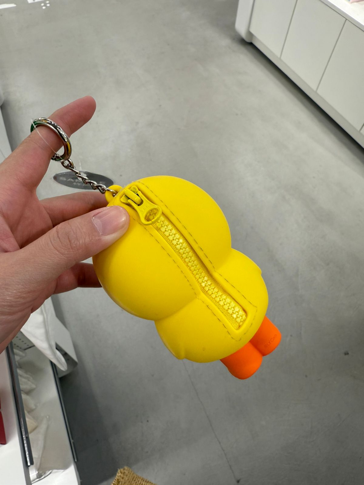 [LINE FRIENDS] POUCH KEYRING SALLY